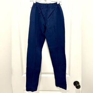 Lilly Pulitzer size 2 skinny legged leggings/pants Navy Blue